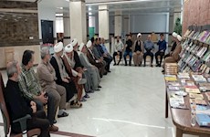 بازدید پژوهشگران پژوهشکده حج و زیارت از کتب جدید کتابخانه تخصصی حج و زیارت
